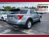 Used 2023 Ford Explorer XLT w/ Equipment Group 202A image 5