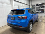 New 2025 Jeep Compass Latitude image 3