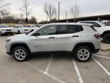 New 2025 Jeep Compass Sport image 4