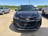 Used 2021 Chevrolet Trax LT w/ LT Convenience Package image 2