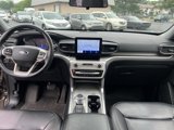 Used 2021 Ford Explorer XLT w/ Equipment Group 202A image 3