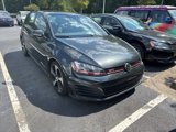 Used 2017 Volkswagen GTI SE image 3