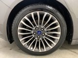 Used 2017 Ford Fusion SE w/ Fusion SE Technology Package image 2