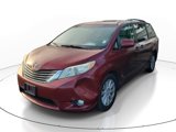 Used 2011 Toyota Sienna Limited image 3