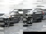 Certified 2022 Volvo XC60 B5 Momentum w/ Protection Package Premier image 5