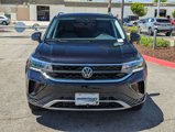 Used 2024 Volkswagen Taos SE image 3