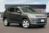 Used 2018 Jeep Compass Latitude image 2