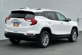 Used 2024 GMC Terrain SLT image 4