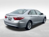 Used 2015 Toyota Camry LE image 4