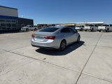 Used 2017 Chevrolet Malibu LT image 5