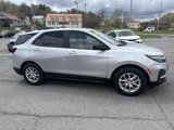 Used 2022 Chevrolet Equinox LS w/ LS Convenience Package image 5