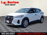 Used 2021 Nissan Kicks S image 3