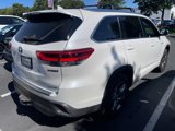 Used 2019 Toyota Highlander Limited image 2