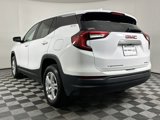 Used 2024 GMC Terrain SLE image 4