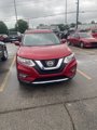 Used 2017 Nissan Rogue SV image 2