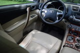 Used 2012 Toyota Highlander Limited w/ Tow Pkg image 2