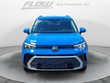 Used 2025 Volkswagen Taos SE w/ Panoramic Sunroof Package image 2