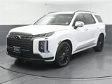 Used 2024 Hyundai Palisade Calligraphy image 3