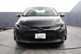 Used 2021 Toyota Corolla LE image 3