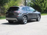 Used 2022 Jeep Cherokee Limited image 3