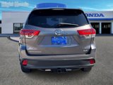 Used 2019 Toyota Highlander XLE image 6