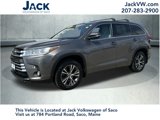 Used 2017 Toyota Highlander LE image 1