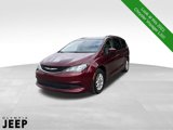 Used 2021 Chrysler Voyager Lxi image 1