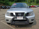 Used 2019 Nissan Frontier SV image 2