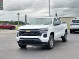 Used 2025 Chevrolet Colorado W/T w/ Advanced Trailering Package image 2