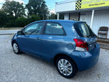 Used 2010 Toyota Yaris 2-Door Hatchback image 2