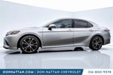 Used 2020 Toyota Camry SE image 2