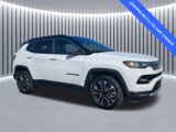 Used 2023 Jeep Compass Limited image 3