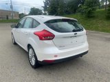 Used 2018 Ford Focus Titanium image 2
