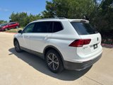 Used 2018 Volkswagen Tiguan SEL image 4