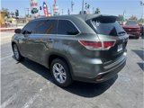 Used 2014 Toyota Highlander LE image 5