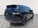 Used 2018 Land Rover Discovery SE image 3