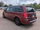 Used 2017 Dodge Grand Caravan GT image 3