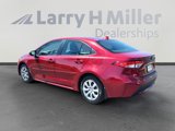 Used 2022 Toyota Corolla LE image 3