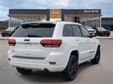 Used 2022 Jeep Grand Cherokee Laredo X image 4
