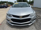 Used 2018 Chevrolet Cruze LS image 2