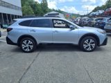Used 2022 Subaru Outback Limited image 3