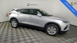 Used 2022 Chevrolet Blazer LT image 2