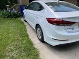 Used 2017 Hyundai Elantra SE image 4