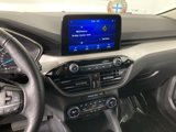 Used 2021 Ford Escape SE image 2