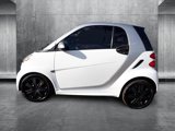 Used 2015 smart fortwo passion image 2