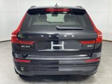 Used 2022 Volvo XC60 B5 Momentum w/ Climate Package image 6