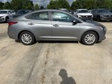 Used 2022 Hyundai Accent SEL image 4