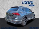 Used 2021 Volkswagen Tiguan SE w/ Panoramic Sunroof Package image 2