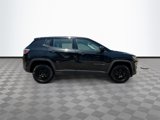 Used 2018 Jeep Compass Sport image 5