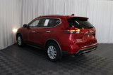 Used 2017 Nissan Rogue SV image 4